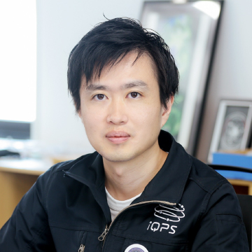 大西俊輔氏